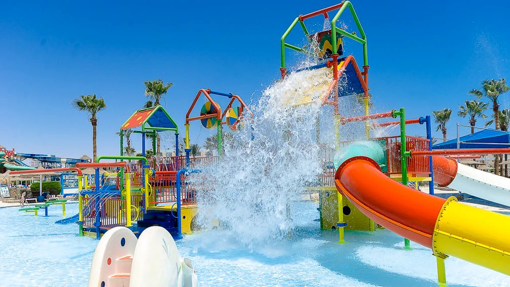 الفندق تيتانيك أكوا بارك - الغردقة